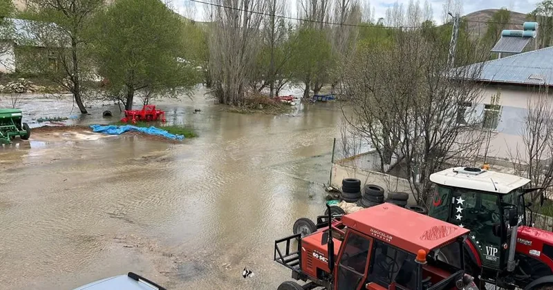 Yer: Bayburt! Su yükseldi, dere taştı