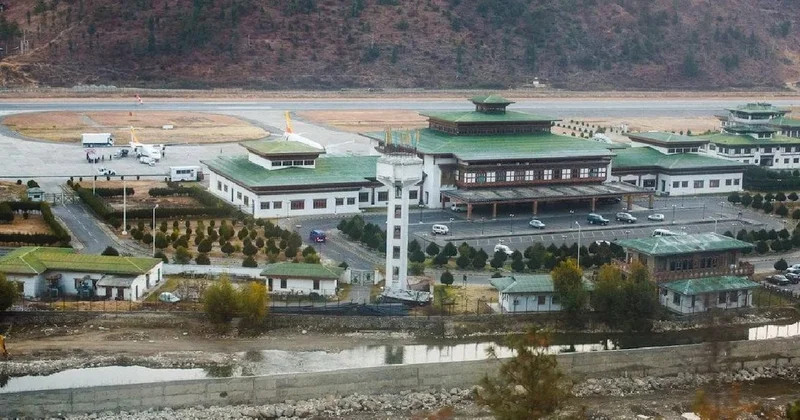 Dünyanın en tehlikeli havalimanı: Sadece 50 pilota veriliyor Sözcü Gazetesi