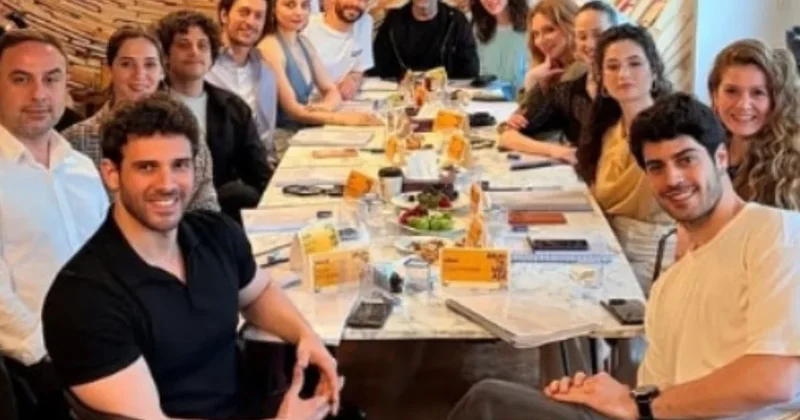Ekin Koç ve Ayça Ayşin Turan’lı dizinin okuma provası yapıldı Sözcü Gazetesi