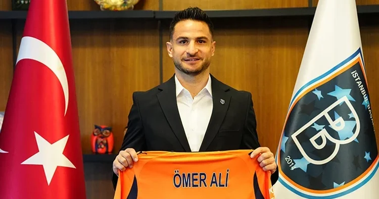 Başakşehir, Ömer Ali Şahiner in sözleşmesini uzattı