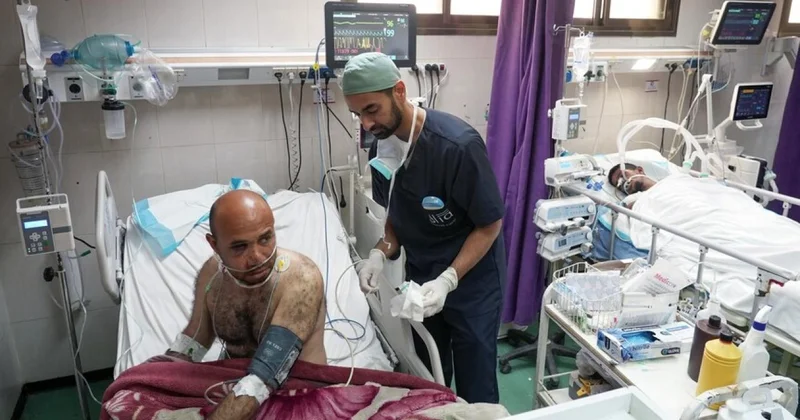 Gazze Şeridi ndeki Nasır Hastanesi nde yaşanan elektrik kesintileri hastaları yavaş yavaş öldürüyor