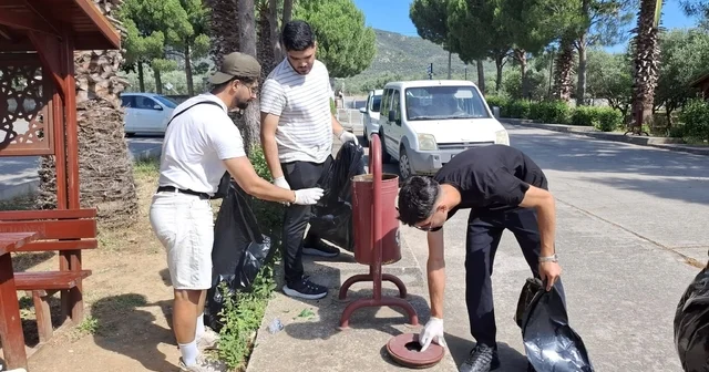 Edremit MYO öğrencilerinden çevre temizliği Sürdürülebilir gelecek için toplandılar Balıkesir Haberleri Habertürk Yerel Haberler