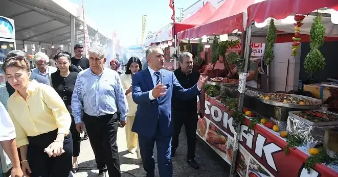 Akdeniz İlleri Tanıtım Günleri’nde Osmaniye standına yoğun ilgi