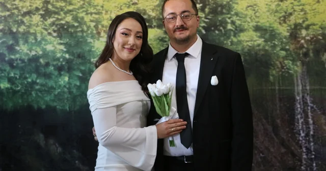 Öğretmen çiftin nikah töreni okul bahçesinde yapıldı Hakkari Haberleri Habertürk Yerel Haberler