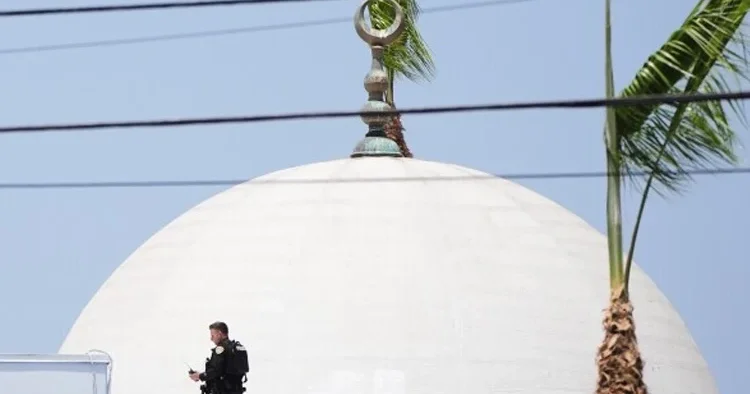 Kanadalı imama İslam düşmanı saldırı