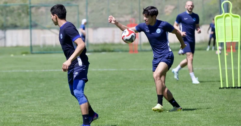 Özbekistan ekibi Navbahor Namangan Bolu da hazırlıklarına başladı Futbol Haberleri