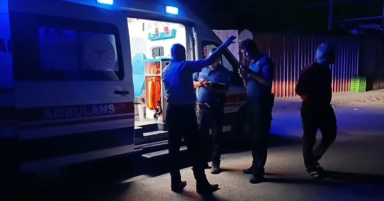 Kahramanmaraş ta kanlı gece! Arkadaş kavgası kanlı bitti: 1 yaralı