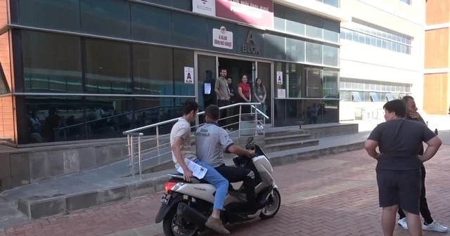 YKS ye saniyeler kala yetişti: Güvenlik görevlisi motosikletiyle sınava ulaştırdı Kilis Haberleri Habertürk Yerel Haberler