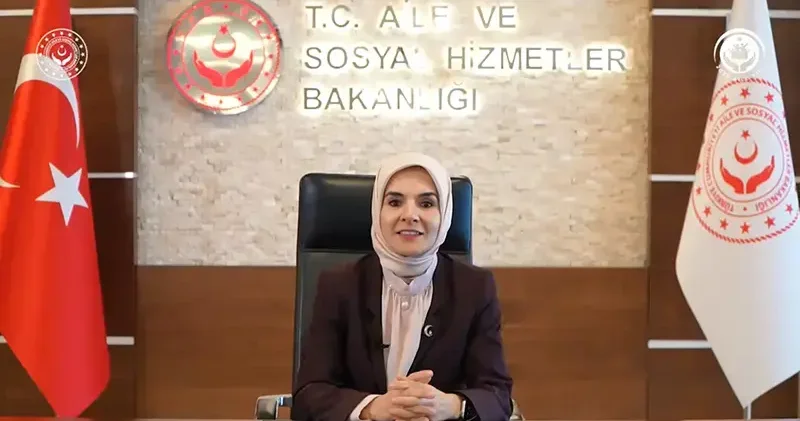 Bakan Göktaş, Babalar Günü nü kutladı