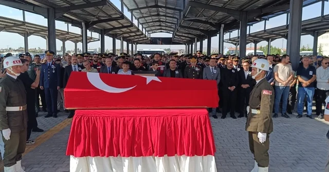 Eğitim sırasında rahatsızlanıp hayatını kaybeden hava harp okulu öğrencisi toprağa verildi Niğde Haberleri Habertürk Yerel Haberler