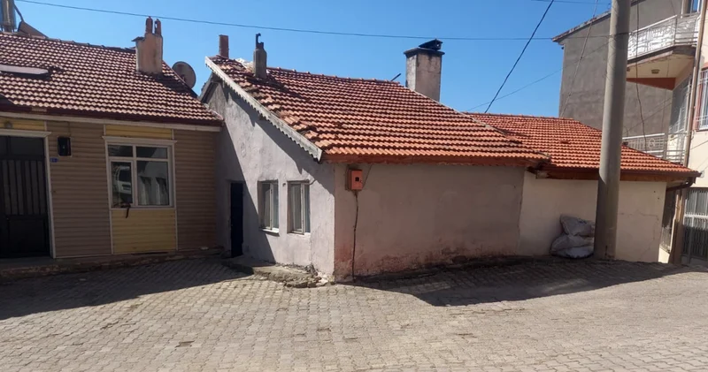 Son dakika Isparta haberleri: Gürültü kavgasında vahşet! Anneyi öldürdü, piyanist kızı Çilem Çağlar ı ağır yaraladı! Son dakika haberleri