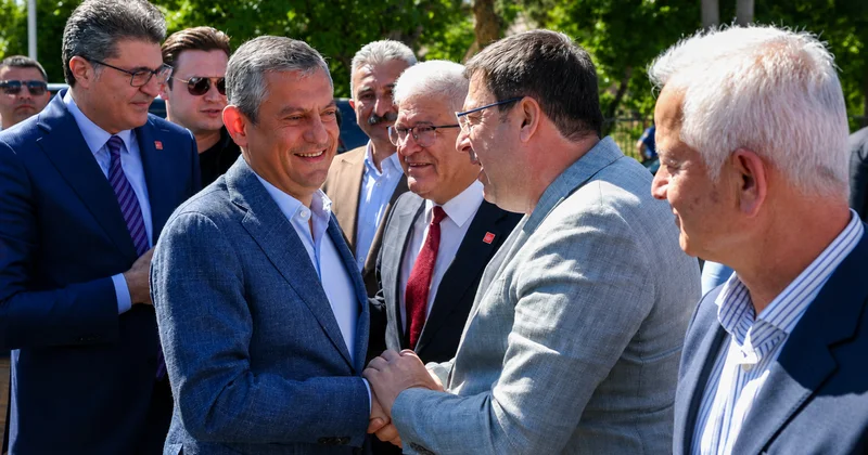 Özgür Özel in yeni partisinin ilk belediye başkanı Muharrem Erkek olacak