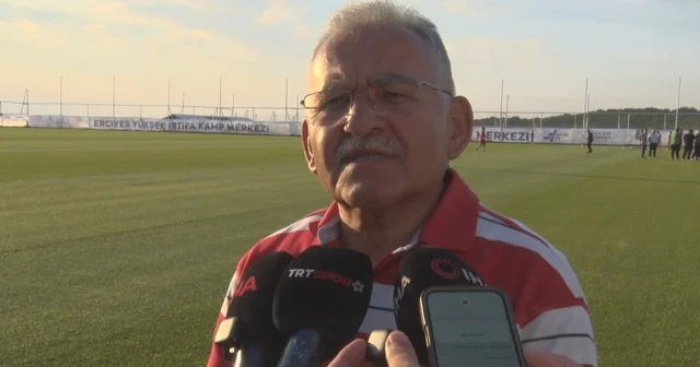 Başkan Büyükkılıç, Kayserispor Kasımpaşa maçını saha kenarından takip etti Kayseri Büyükşehir Belediye Başkanı Memduh Büyükkılıç: Erciyes Yüksek İrtifa Kamp Merkezi, Kayseri mizin tanınmasına vesile oluyor Kayseri Haberleri Habertürk Yerel Haberler