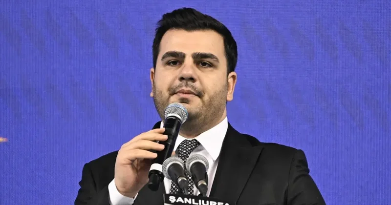 AK Parti li İnan: Haluk Levent’in siyasetçi versiyonu Özgür Özel…
