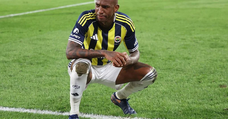 Fenerbahçe de Talisca kararı Polonya dan sonra verilecek