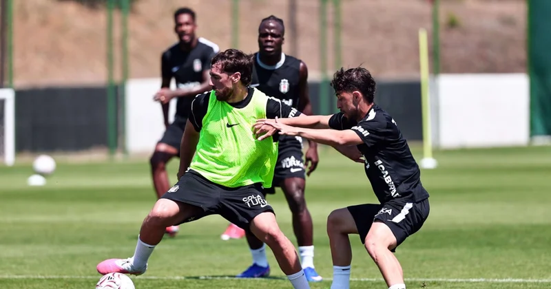 Beşiktaş UEFA ya kadrosunu bildirdi, yeni transfer listede yok Sözcü Gazetesi