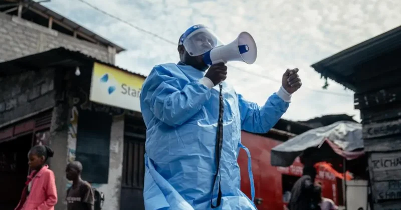 Ebola KDC de 2 bin 423 can aldı
