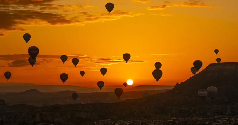 Kapadokya da 6 ayda 250 bini aşkın turist balon turuna katıldı