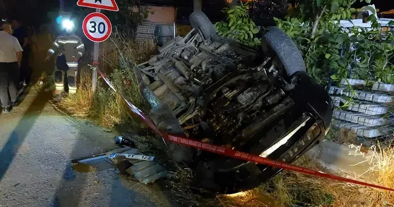 Bursa da kontrolden çıkan otomobil takla attı: 2 yaralı
