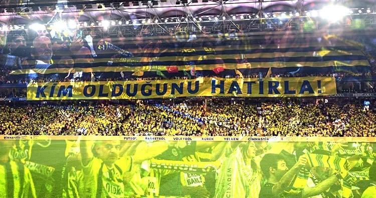 Fenerbahçe taraftarından futbolculara mesaj: Kim olduğunu hatırla!