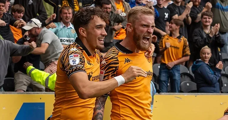 Hull City, Premier Lig e Manchester United maçıyla dönüyor