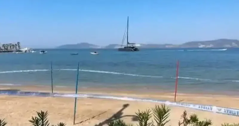 Muğla da halk plajı, deniz suyundaki kirlilik şüphesiyle tedbiren kapatıldı