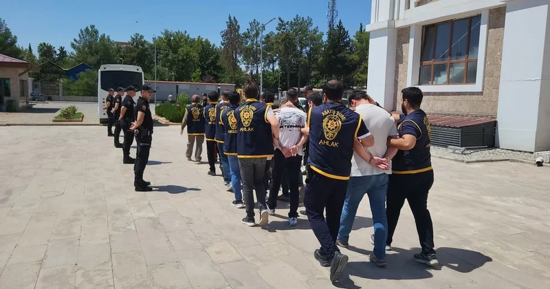 Adıyaman merkezli 6 ilde dolandırıcılık operasyonu: 6 zanlı tutuklandı Sözcü Gazetesi