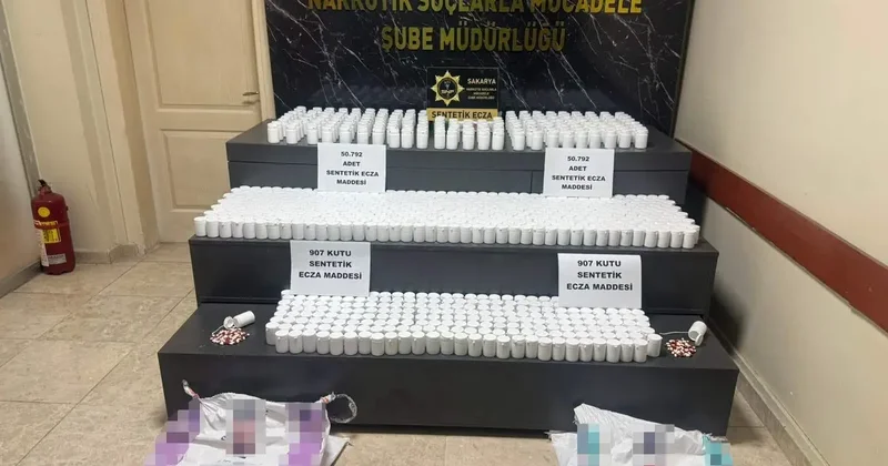 İstanbul dan uyuşturucu sevkiyatı Sakarya da durduruldu: 4 tutuklama