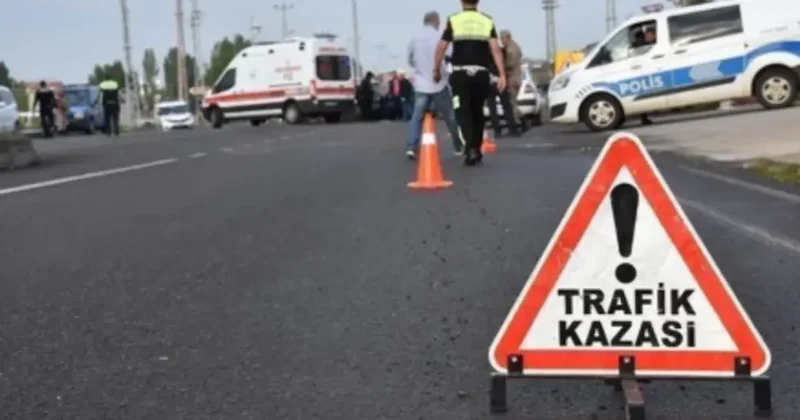 Gaziantep’te otomobiller kafa kafaya çarpıştı: 1’i ağır 3 yaralı