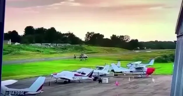 Havada dehşet anları: Uçak ile helikopter çarpıştı!