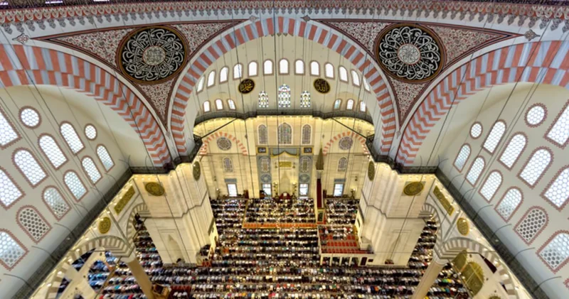 CUMA NAMAZI SAATLERİ 21 Ağustos 2026 Bugün Cuma namazı saat kaçta? Diyanet ile İstanbul, Ankara, İzmir Cuma namazı kaçta kılınacak?