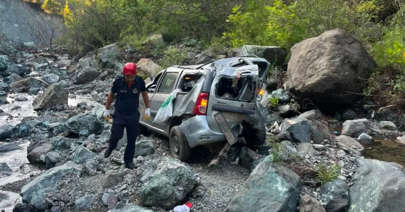 Osmaniye de otomobil uçuruma yuvarlandı: 1 ölü