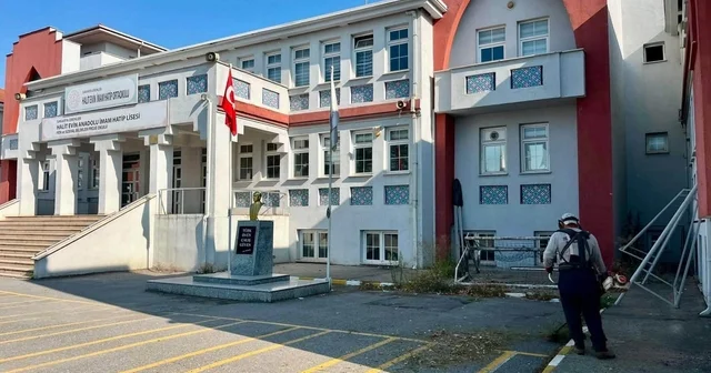 Erenler de okul bahçeleri yeni eğitim yılına hazırlanıyor Sakarya Haberleri Habertürk Yerel Haberler
