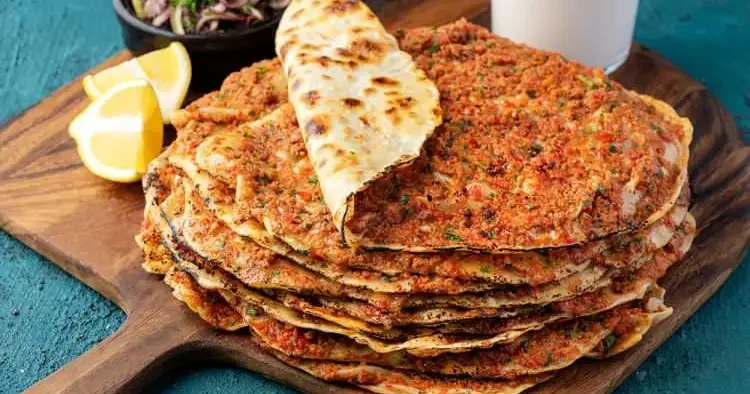 3 şehirde at ve eşek eti skandalı! Lahmacundan kavurmaya...
