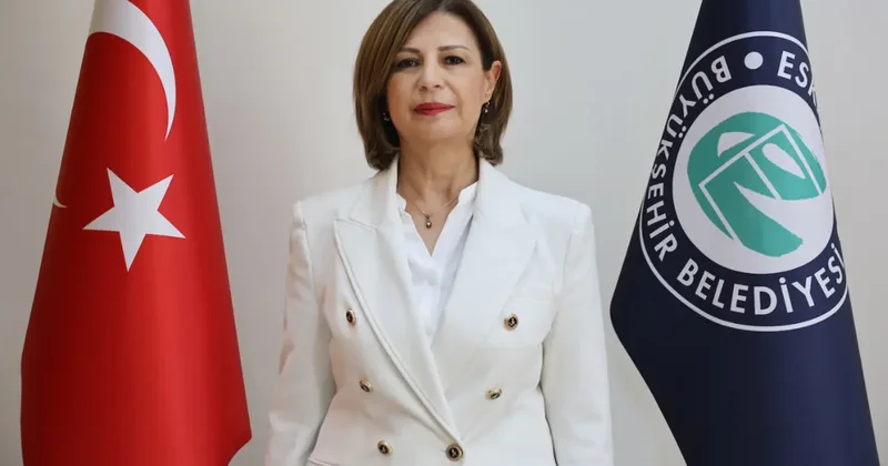 Yeni Parti ye bir büyükşehir belediyesi daha: Ayşe Ünlüce istifasını resmen duyurdu