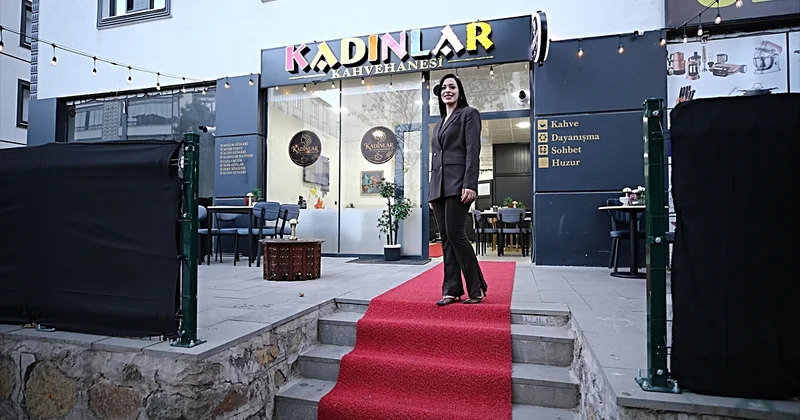 Derya Beki Şan, 535 bin lira İŞKUR hibesiyle Bingöl ün ilk kadın kahvehanesini açtı