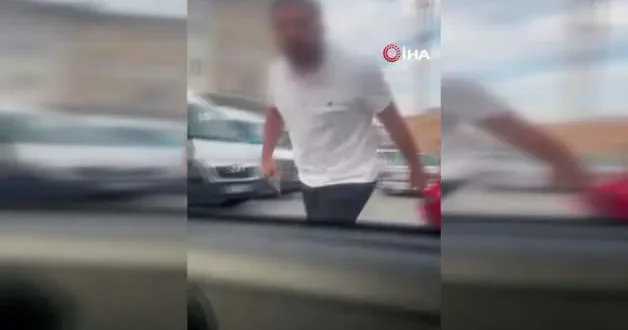 Ankara da maganda dehşeti: Silahlar nerede? deyip korna çalan sürücüyü tehdit etti!