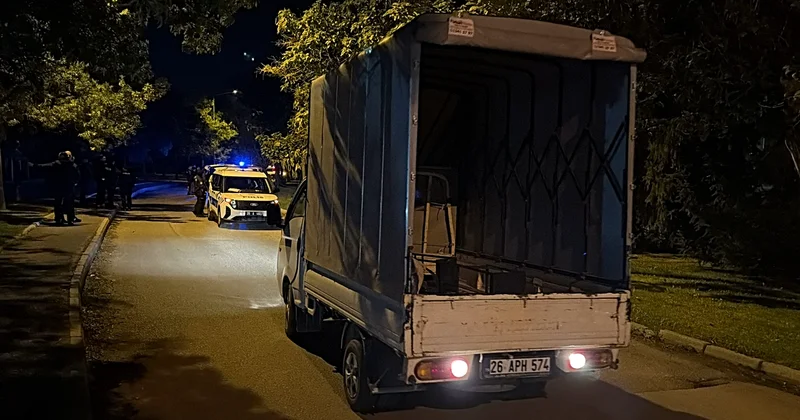 Eskişehir de kamyonetten atlayan kadın taburcu edildi! Eşine kesilen ceza 350 bin lira