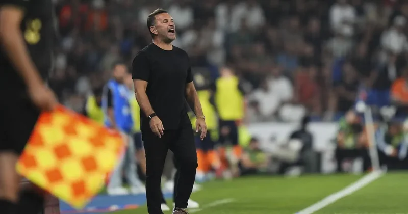 4 0’lık yenilgi sonrası G.Saray da Okan Buruk tartışması sürüyor! Yönetimde 9 eleştiri