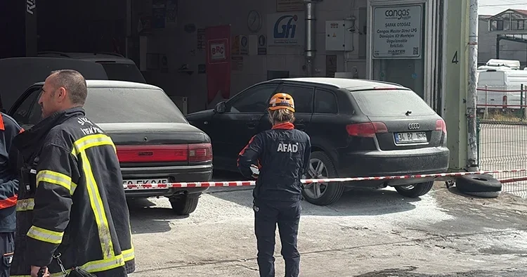 Oto LPG servisinde patlama: 5 kişi yaralandı
