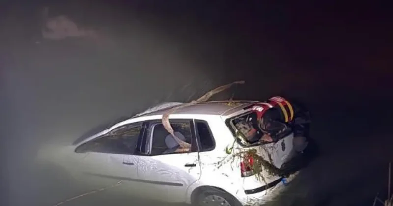 Sulama kanalına uçan otomobildeki 2 kişi hayatını kaybetti