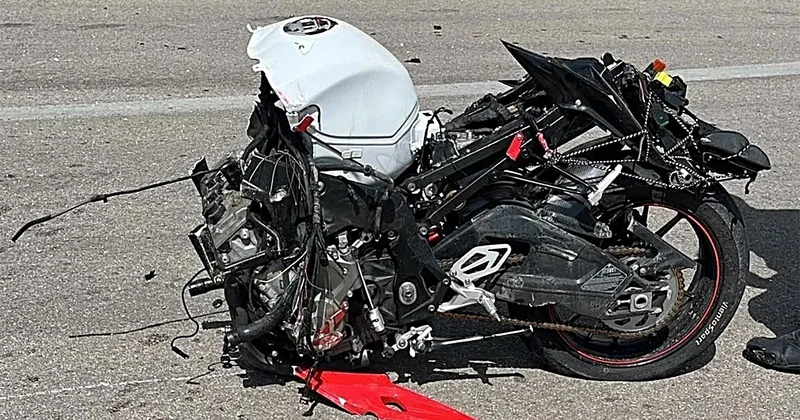 Karaman Ermenek te kontrolden çıkan sürat motorundaki 2 kişi hayatını kaybetti