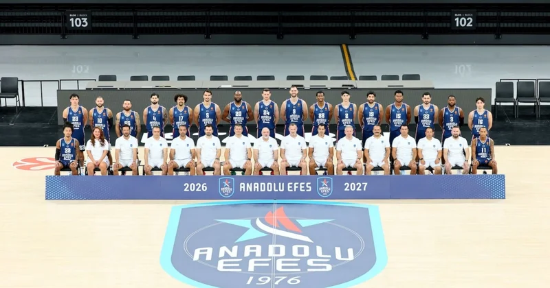 Anadolu Efes sezona iddialı giriyor! Lacivert beyazlıların yıldızları Sözcü’ye konuştu Sözcü Gazetesi