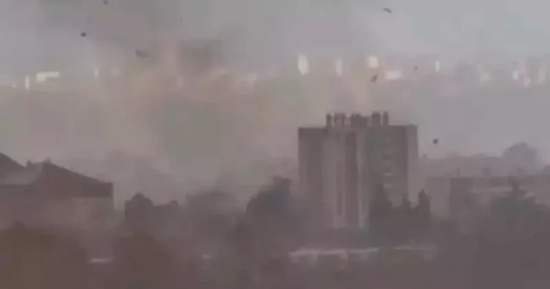 Fransa da meydana gelen hortumda 1 kişi hayatını kaybetti