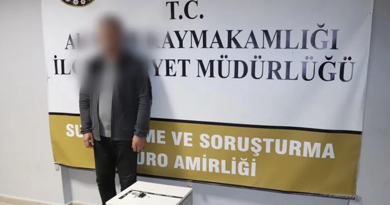 Elektronik kopya düzeneğiyle ehliyet sınavına girmek isterken yakalandı
