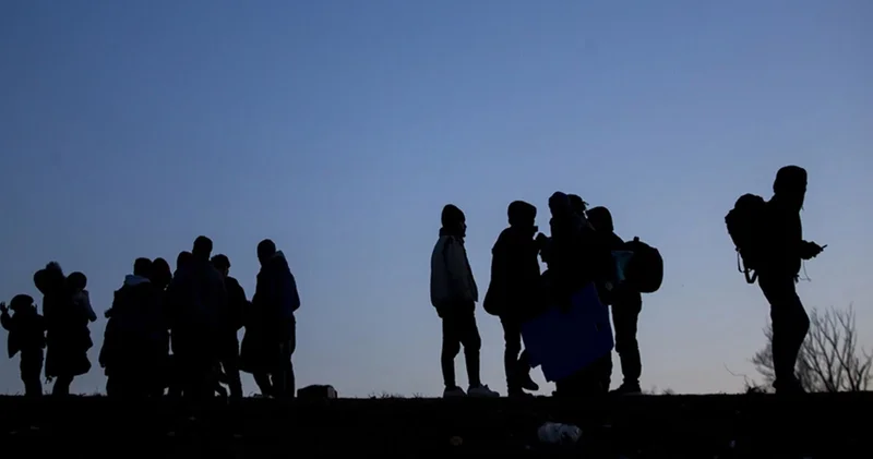 Ülkede 480 binden fazla kaçak göçmen gözaltına alındı
