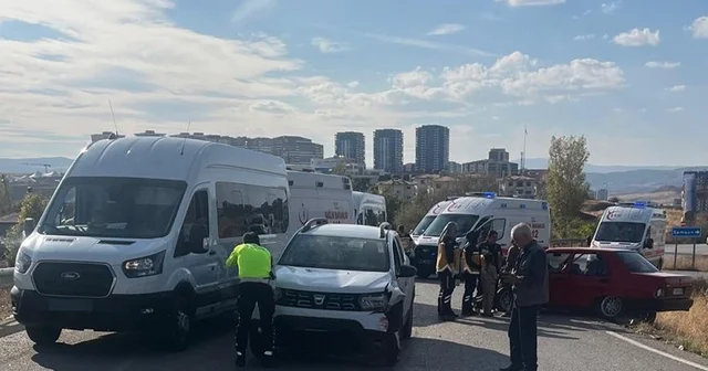 Kırıkkale deki trafik kazasında 4 kişi yaralandı Kırıkkale Haberleri