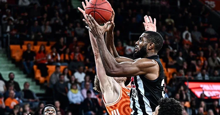 Beşiktaş GAIN, son saniye üçlüğüyle güldü!