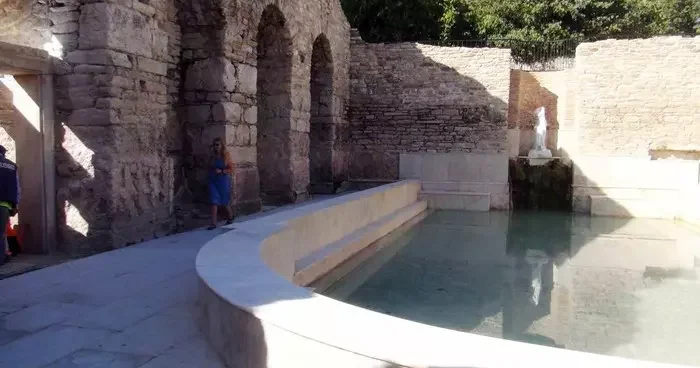 Stratonikeia antik kentindeki ‘Roma Hamamına’ ziyaretçi akını