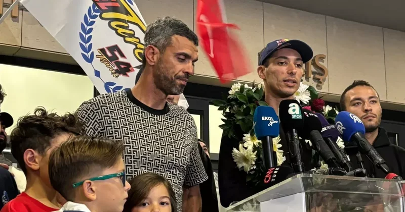 Toprak Razgatlıoğlu: Babamın en büyük hayali şampiyon olduğumu görmekti